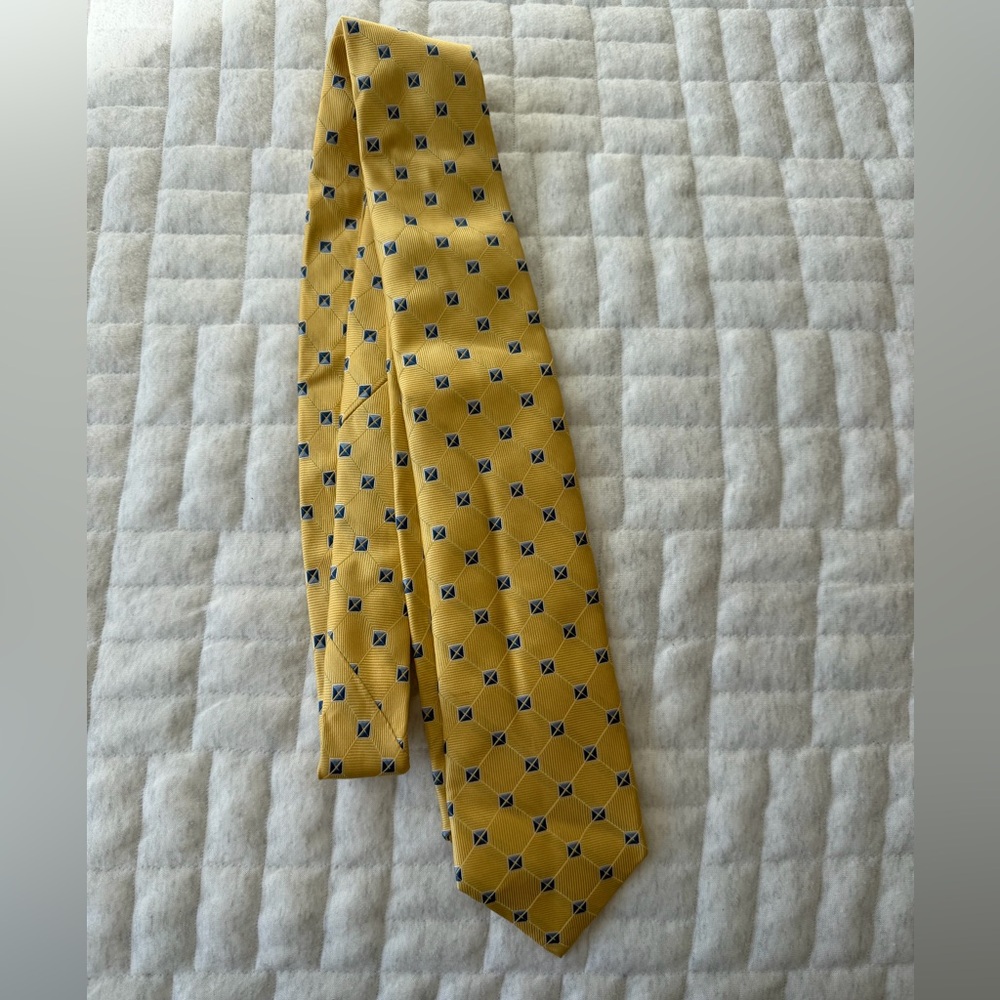 Jos. A. Bank Yellow and Blue Patterned Tie